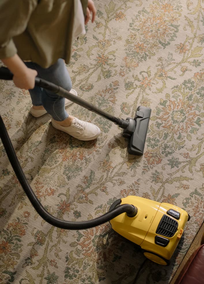 Area rug vacuuming