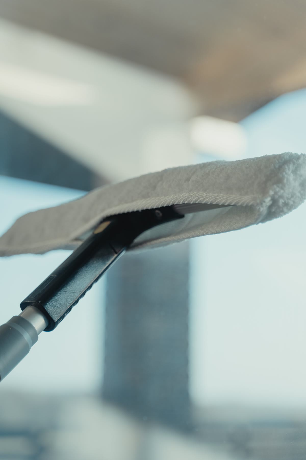 Screen, Sill & Track Cleaning